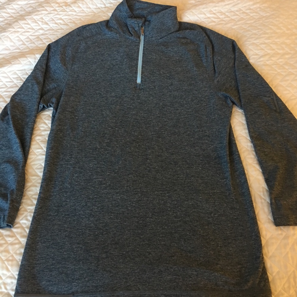 Lululemon men’s shirt